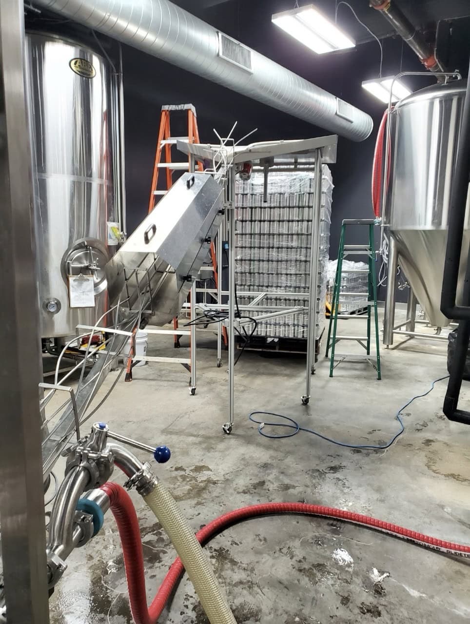 Twin Monkeys Cimarron Canning System, 2021 - 30–60 CPM, Modular Beverage Packaging System with Semi-Automatic Depalletizer and Twist Rinse - Image 3