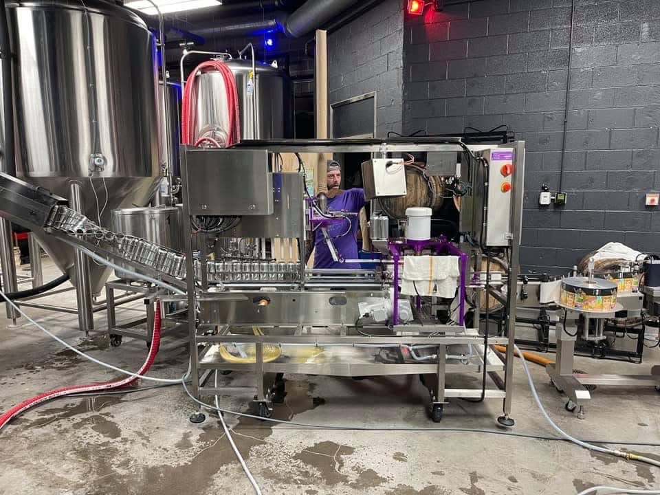 Twin Monkeys Cimarron Canning System, 2021 - 30–60 CPM, Modular Beverage Packaging System with Semi-Automatic Depalletizer and Twist Rinse - Image 6