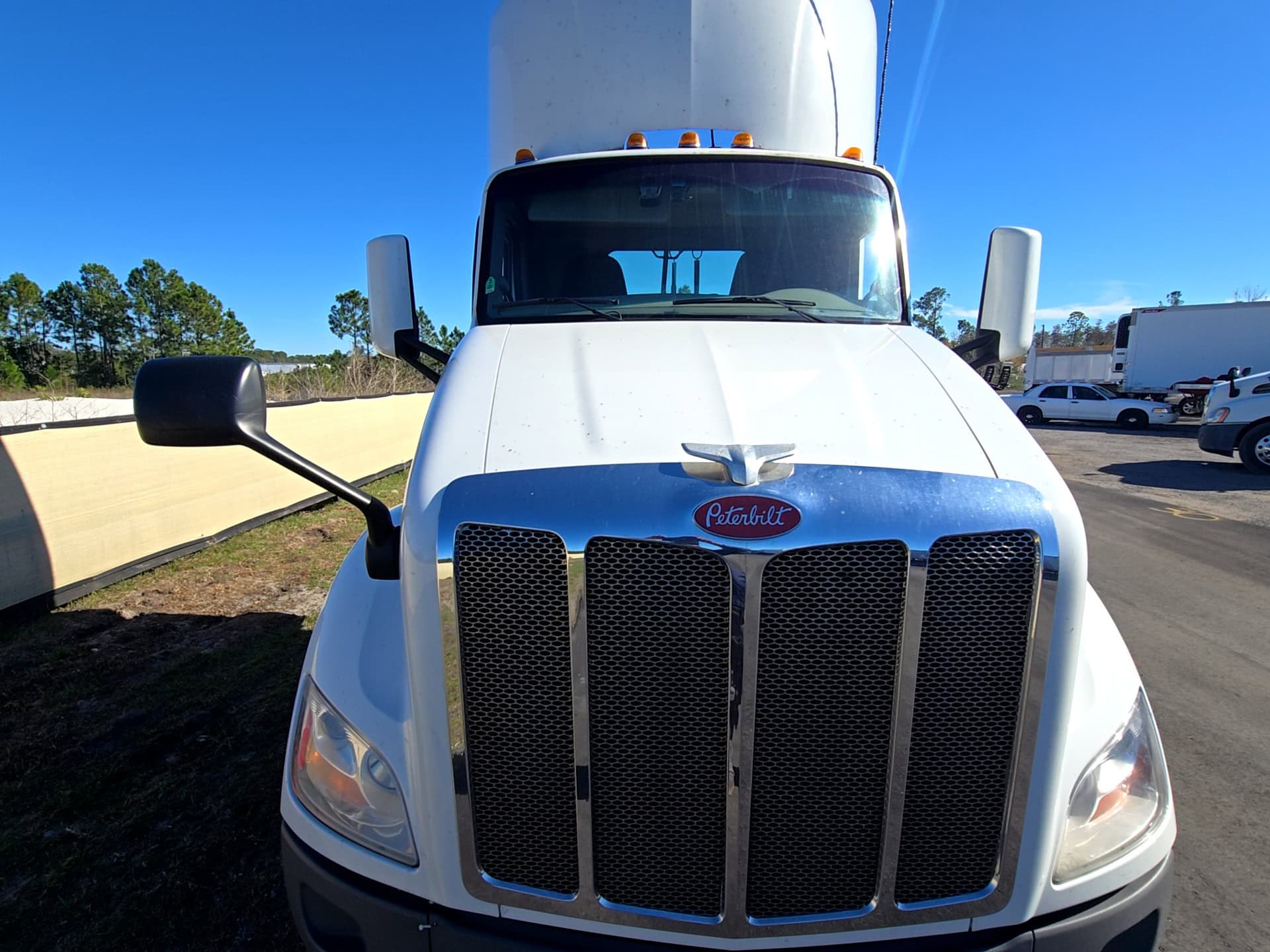 Peterbilt 579 Day Cab Truck, 2020 - PACCAR MX-13 - Automated Transmission - Image 23