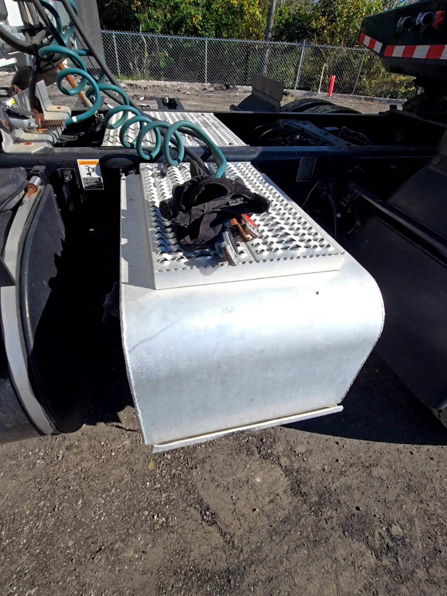 Peterbilt 579 Day Cab Truck, 2020 - PACCAR MX-13 - Automated Transmission - Image 32