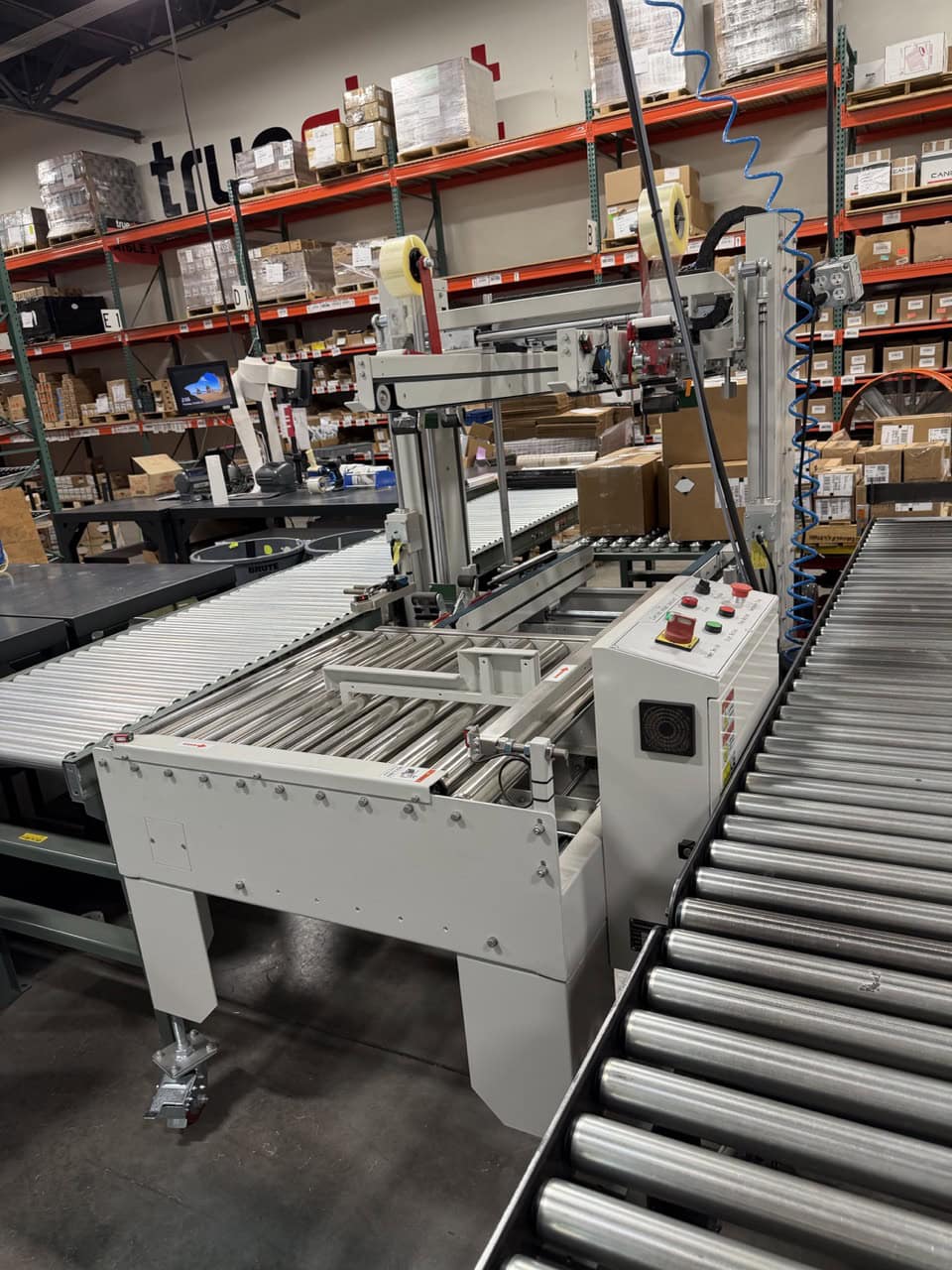 Gurki GPH-50 Automatic Random Carton Sealer, 2024 - Image 3