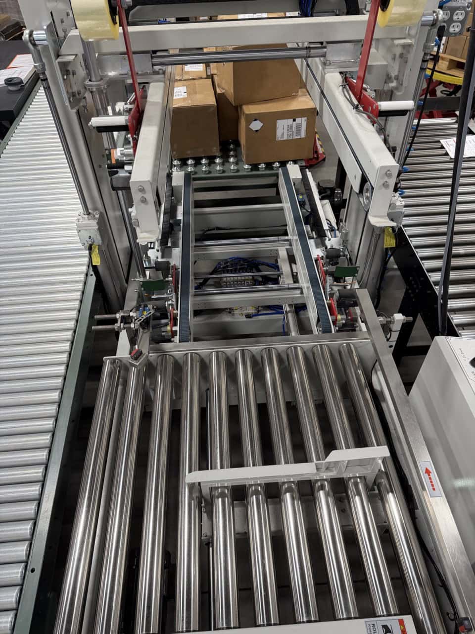 Gurki GPH-50 Automatic Random Carton Sealer, 2024 - Image 4