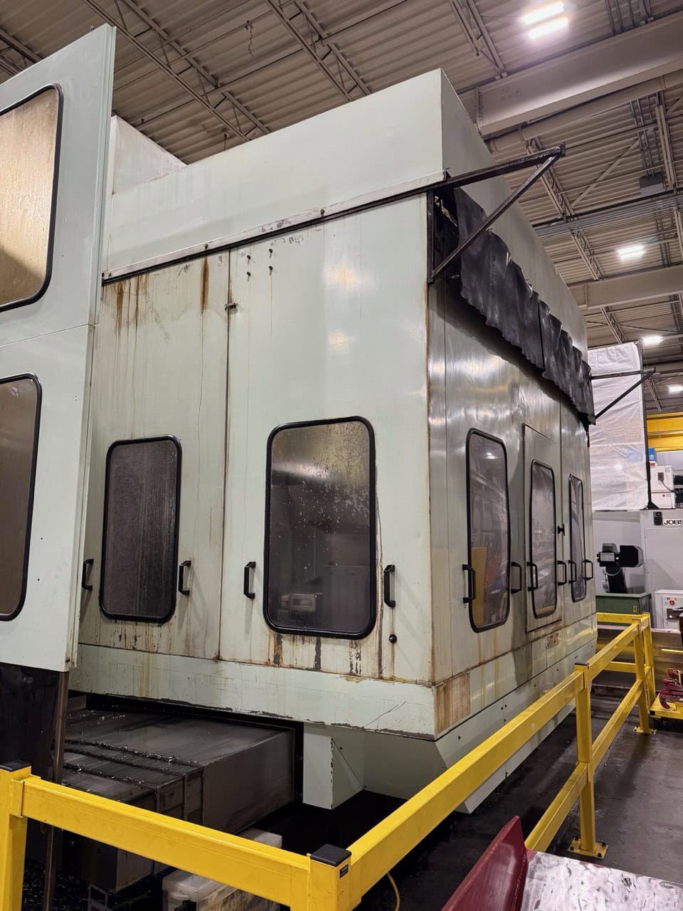 Kuraki KBT 13EA CNC Boring Mill, 2003 - Fanuc Control, 4k RPM, Chip Conveyor, 1000 PSI TSC - Image 7