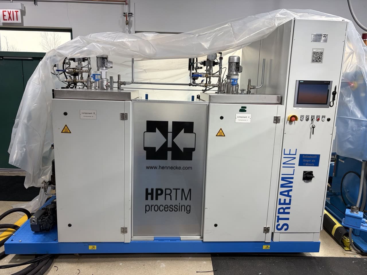 Hennecke HP‑RTM High‑Pressure Polyurethane Metering Machine Streamline, 2016 – Low hours, MN 10-RTM Mixing Head