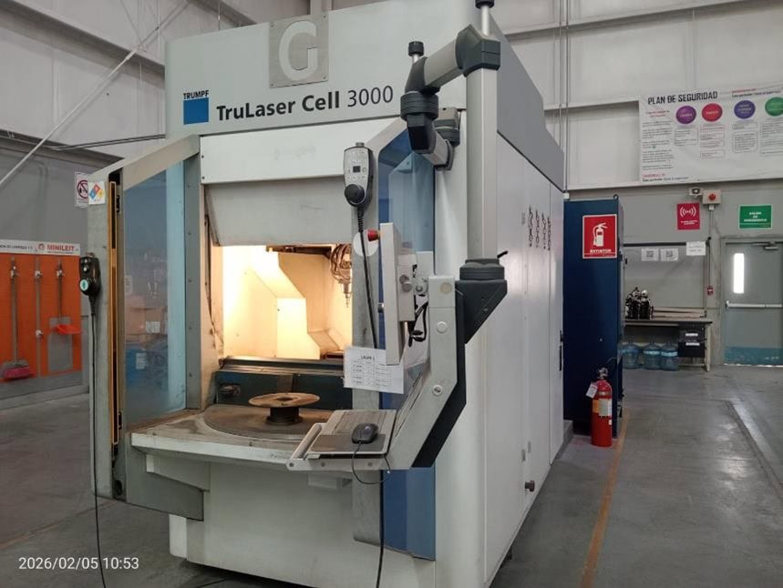 2000 Watt Trumpf TruLaser Cell 3000 3D Fiber Laser, 2017 - 5-Axis, Rotary Table, Dust Collector, 2 of 2 - Image 2