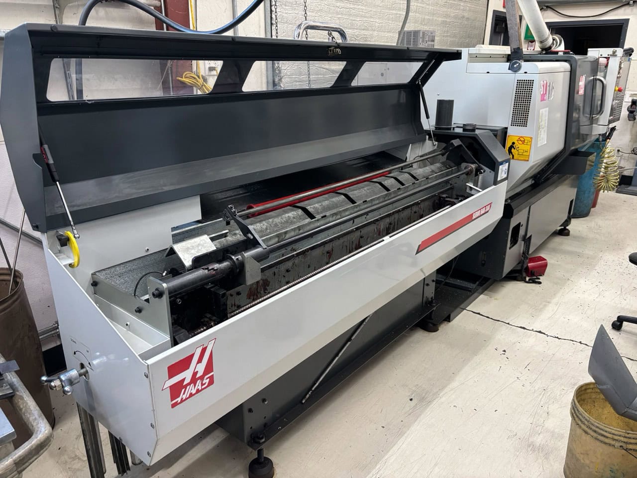 Haas ST-10 CNC Lathe, 2012 - Bar Feeder, Parts Catcher - Image 2