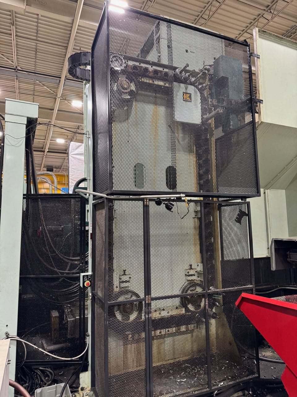 Kuraki KBT 13EA CNC Boring Mill, 2003 - Fanuc Control, 4k RPM, Chip Conveyor, 1000 PSI TSC - Image 8
