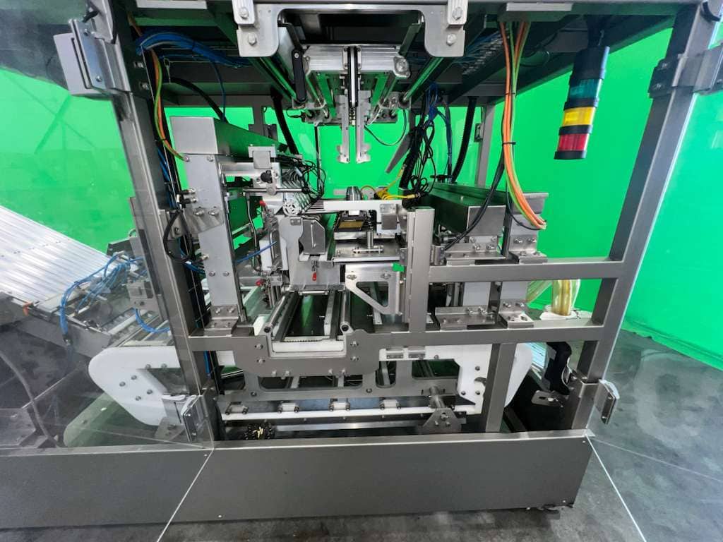 Canapa JuanaRoll 8-Channel Automatic Pre-Roll Cone Filler and Former, 2024 - Image 20
