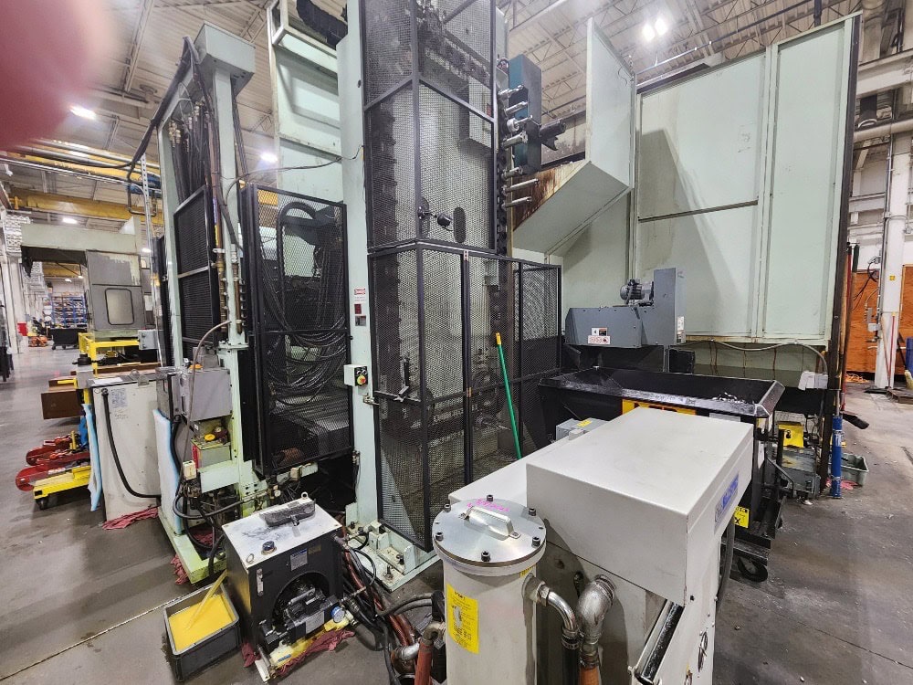 Kuraki KBT 13EA CNC Boring Mill, 2003 - Fanuc Control, 4k RPM, Chip Conveyor, 1000 PSI TSC - Image 14