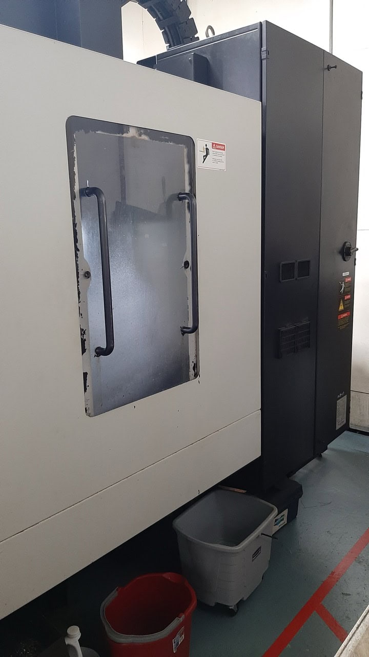 Doosan DMV 3016 CNC VMC, 2008 - Thru Spindle Coolant, 20k RPM Spindle - Image 5