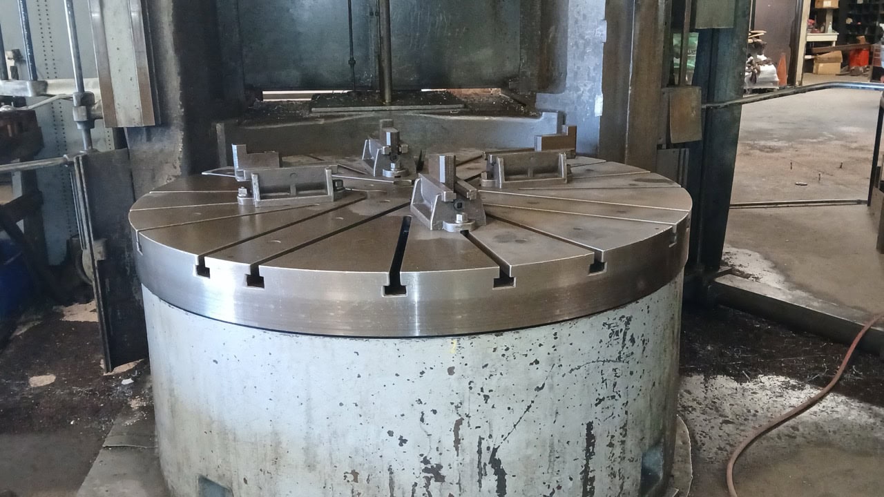 74" Bullard Cutmaster, VTL, Twin Rams, High Column 60", 1965