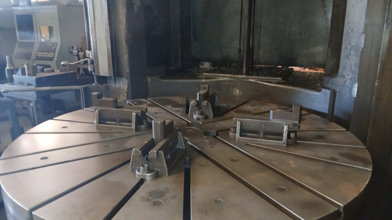 74" Bullard Cutmaster, VTL, Twin Rams, High Column 60", 1965 - Image 3