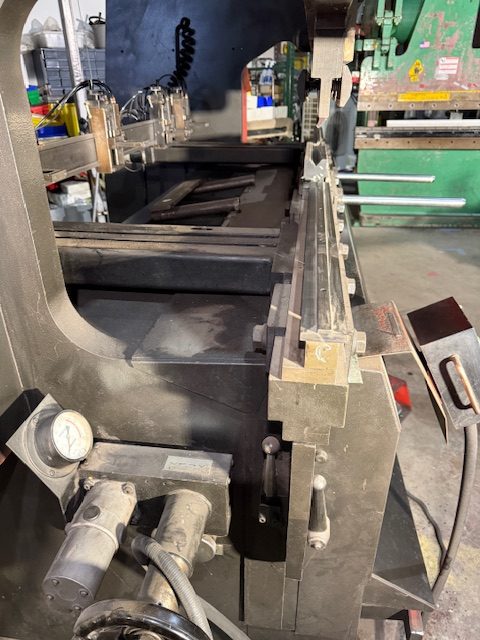 100 Ton x 10' Amada RG 100S CNC Press Brake, 1991 - Image 3