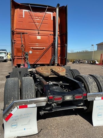 2022 Volvo Trucks VNL 64T860 Sleeper – D13, I-Shift, 6x4, - Image 10