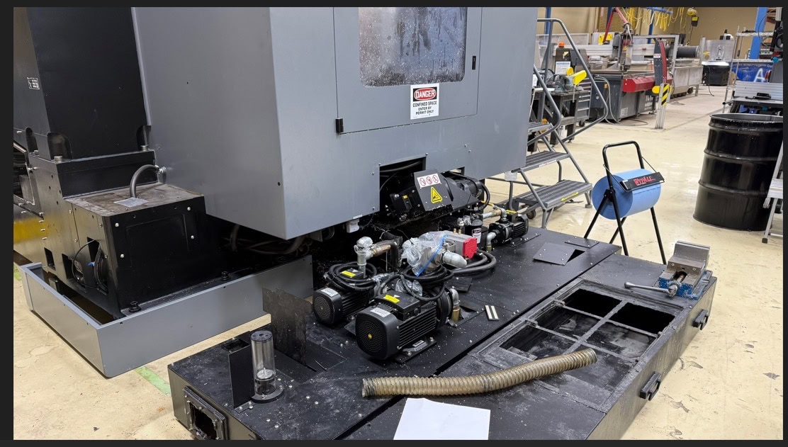 Hurco VMX-64i VMC, 2017 - CTS, Chip Conveyor, Renishaw Tool & Part Probing, Rigid Tapping, Ultimotion - Image 5