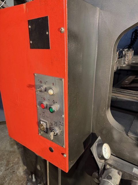 100 Ton x 10' Amada RG 100S CNC Press Brake, 1991 - Image 6
