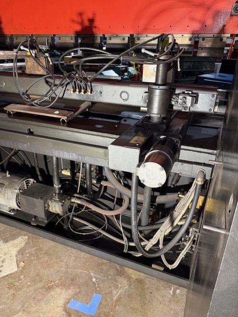 100 Ton x 10' Amada RG 100S CNC Press Brake, 1991 - Image 7