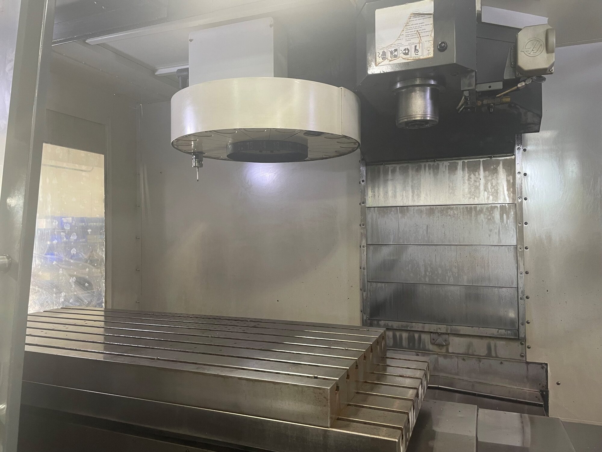 Haas VF-5/40XT VMC, 2012 - TSC, Probe, 24 ATC - Image 7