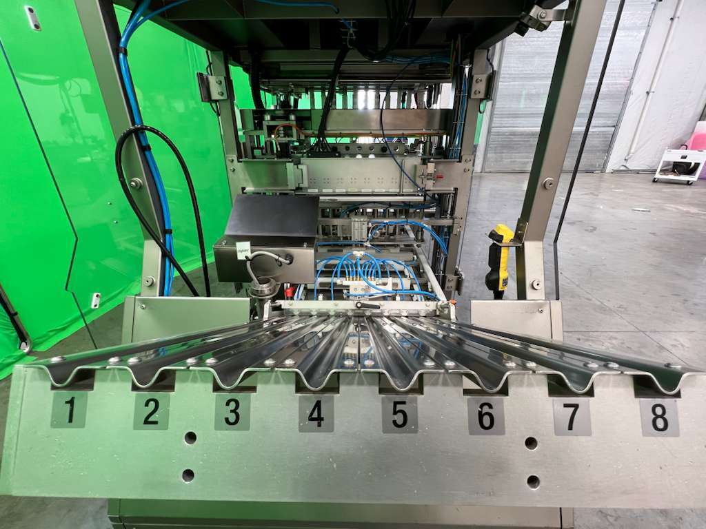 Canapa JuanaRoll 8-Channel Automatic Pre-Roll Cone Filler and Former, 2024 - Image 8