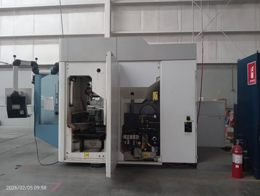 2000 Watt Trumpf TruLaser Cell 3000 3D Fiber Laser, 2017 - 5-Axis, Rotary Table, Dust Collector, 2 of 2 - Image 14