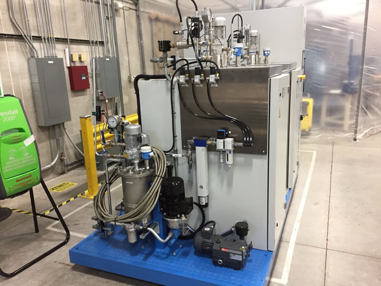 Hennecke HP‑RTM High‑Pressure Polyurethane Metering Machine Streamline, 2016 – Low hours, MN 10-RTM Mixing Head - Image 2