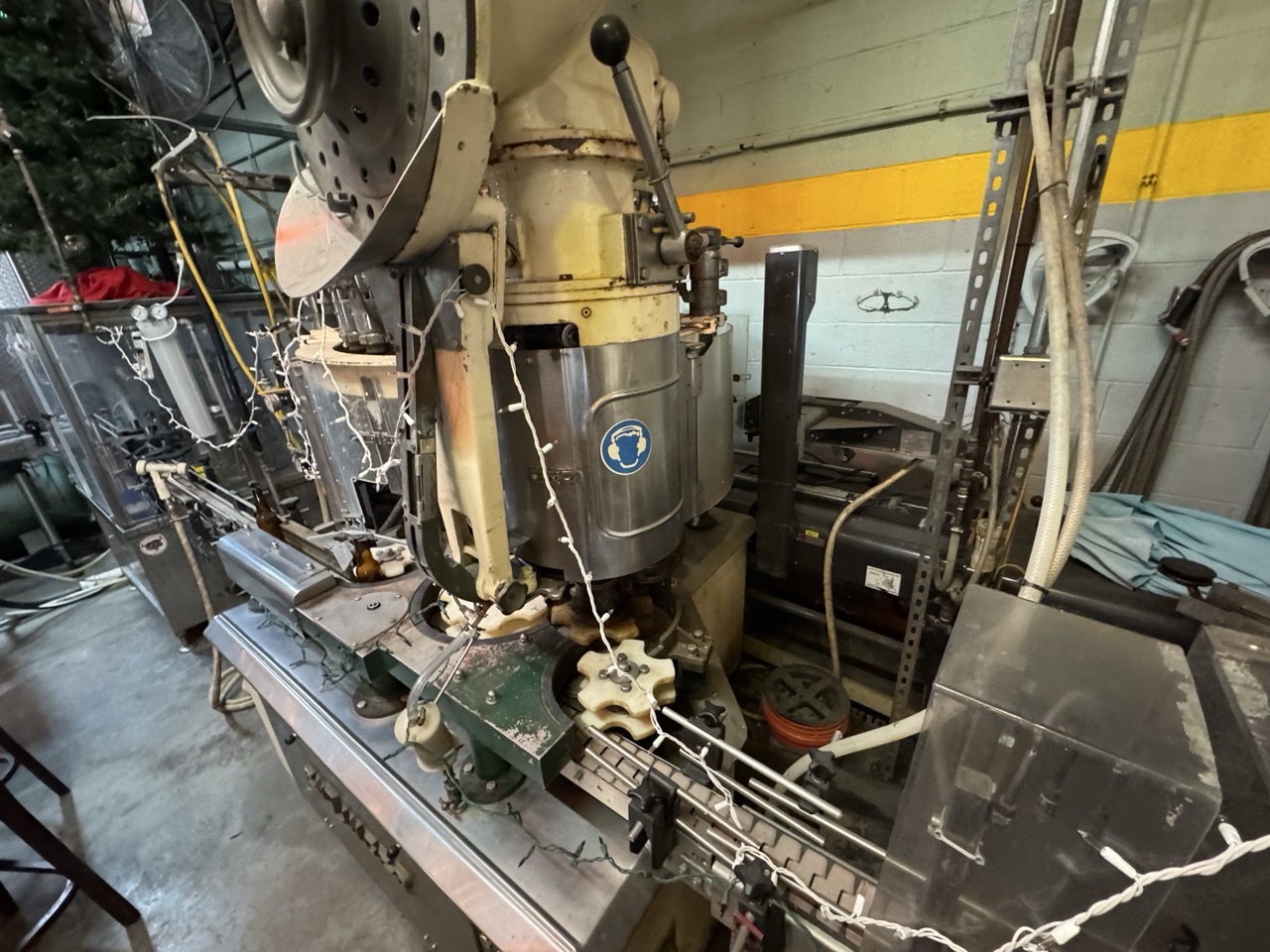 Enzinger Bottle Filling Line, 1989 - Capper, Rinser, Labeler, Box Taper, More - Image 11