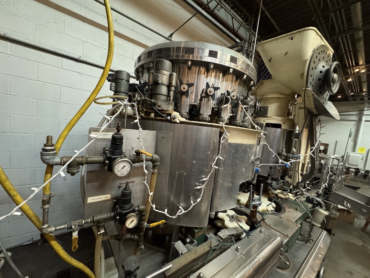 Enzinger Bottle Filling Line, 1989 - Capper, Rinser, Labeler, Box Taper, More - Image 35