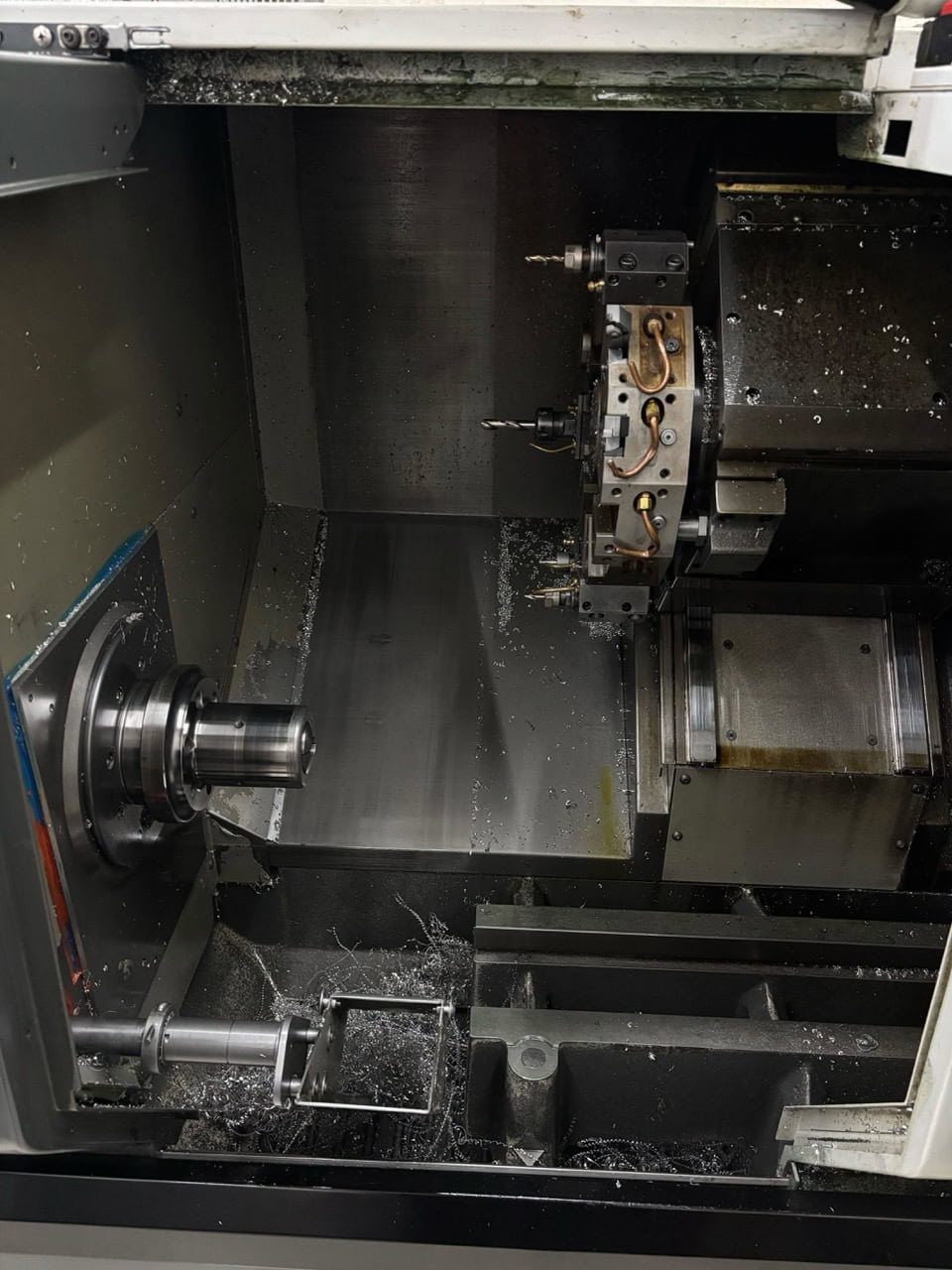 Haas ST-10 CNC Lathe, 2012 - Bar Feeder, Parts Catcher - Image 8