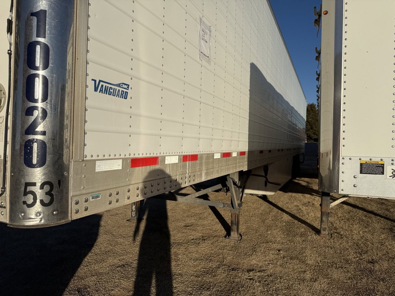 CIMC 53' Reefer Trailer, 2020 – Air Ride, Aluminum T-Floor, Thermo King - Image 2