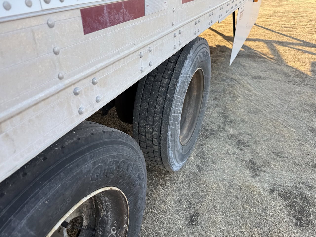 CIMC 53' Reefer Trailer, 2020 – Air Ride, Aluminum T-Floor, Thermo King - Image 12