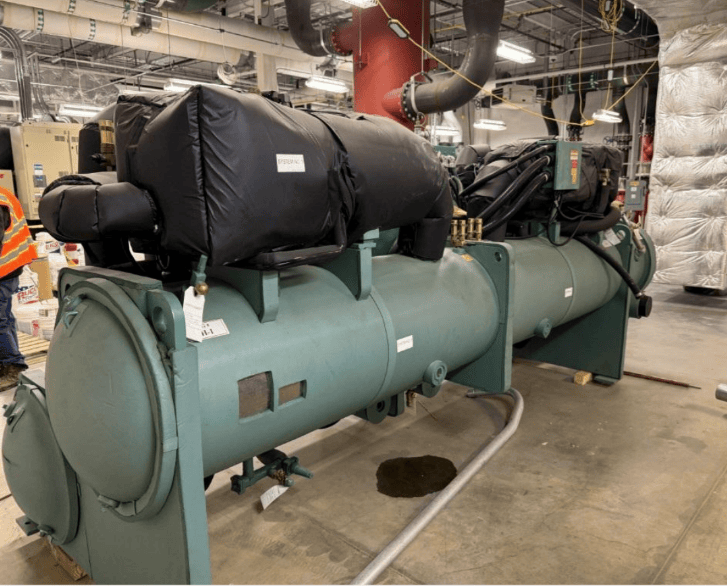 250 Ton York Heat Recovery Screw Chiller Model YVWAMBM3EE, 2025 - Unused - Image 2