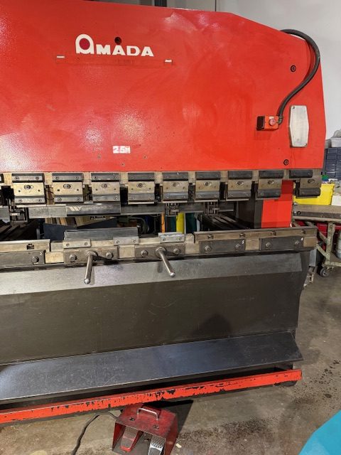 100 Ton x 10' Amada RG 100S CNC Press Brake, 1991 - Image 16