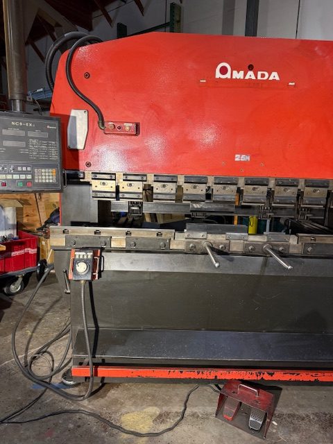 100 Ton x 10' Amada RG 100S CNC Press Brake, 1991 - Image 17