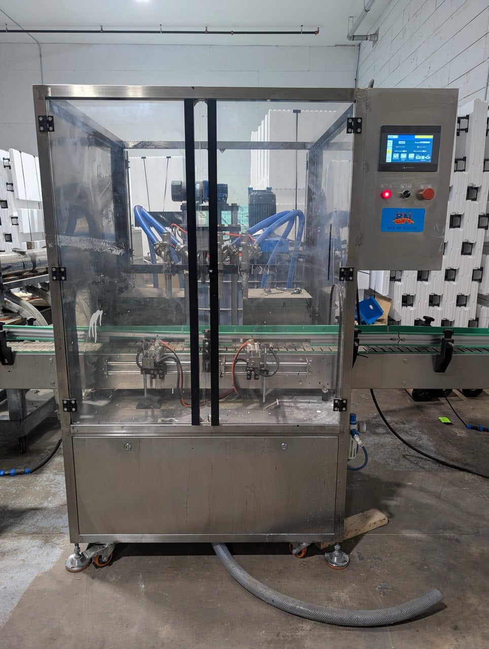 Liquid Filling Line with Automatic 4 Nozzle Servo Gear Pump Filler, Lid Presser, Labeler, Turntables, and Conveyors, 2024 - Image 3