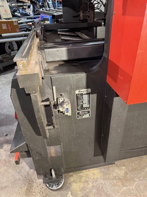 100 Ton x 10' Amada RG 100S CNC Press Brake, 1991 - Image 11