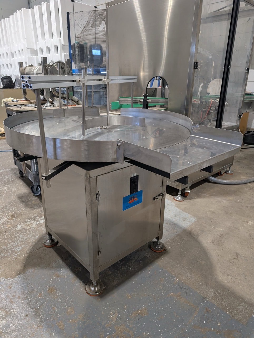 Liquid Filling Line with Automatic 4 Nozzle Servo Gear Pump Filler, Lid Presser, Labeler, Turntables, and Conveyors, 2024 - Image 6