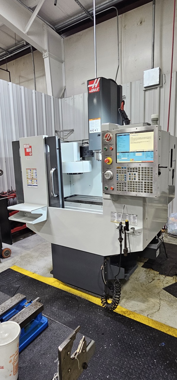 Haas Mini Mill Vertical Machining Center, 2014, 4th Axis, CT Option, High Flow Coolant Pump