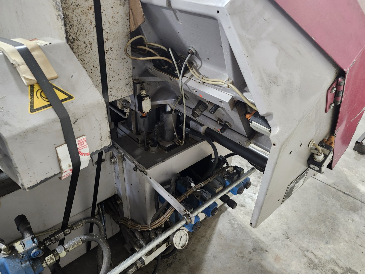 14” x 14” Behringer HBP 360A Automatic Horizontal Band Saw, 2008 - Image 5