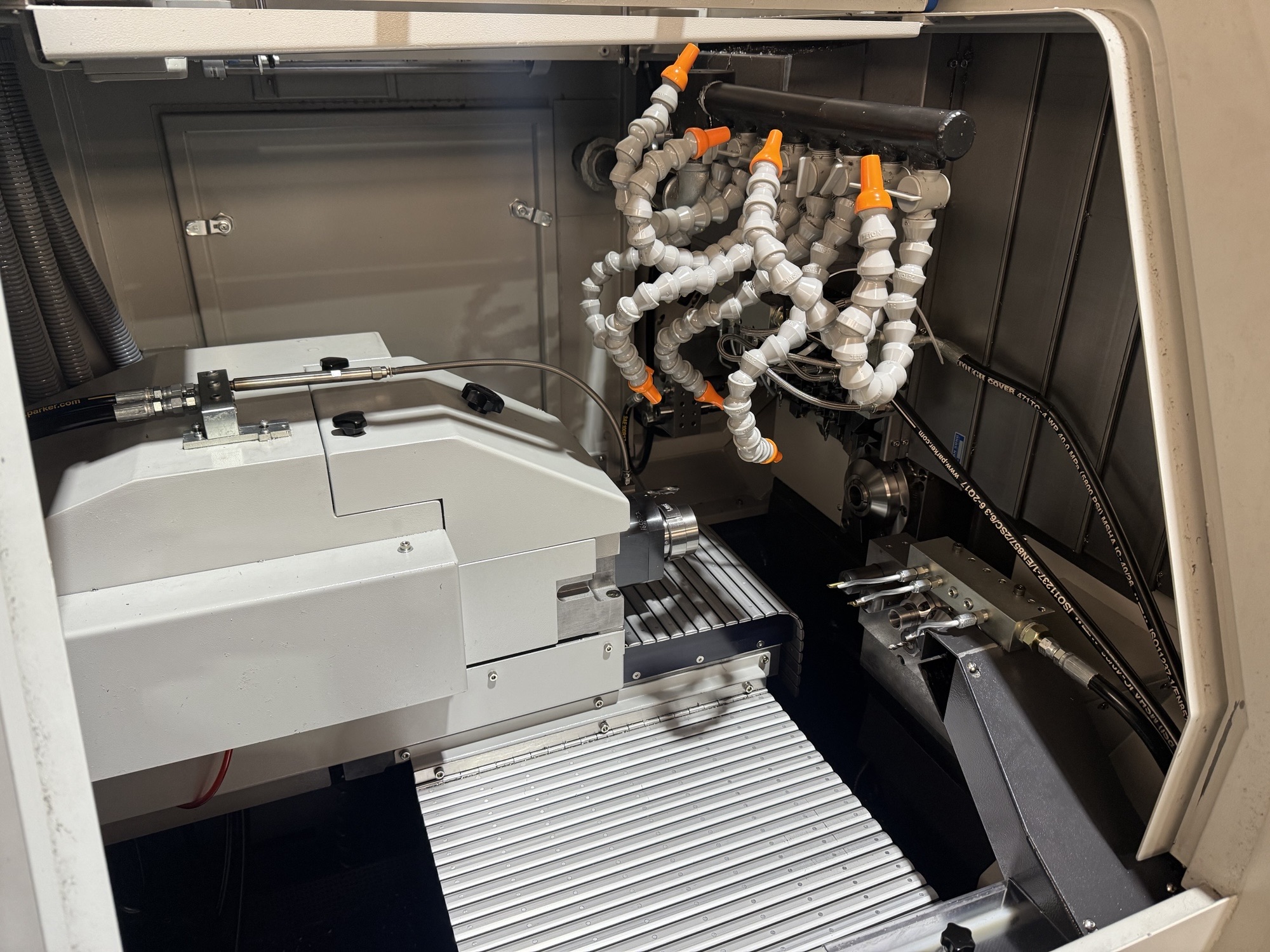 Hanwha XD26II CNC Swiss Lathe, 2016 - Bar Feeder, ChipBlaster Coolant System, Tooling, Low Hours - Image 2
