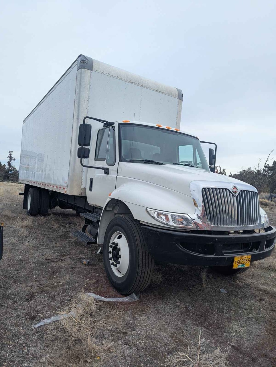 International 4300 SBA Box/Service Truck, 2018 - Image 2