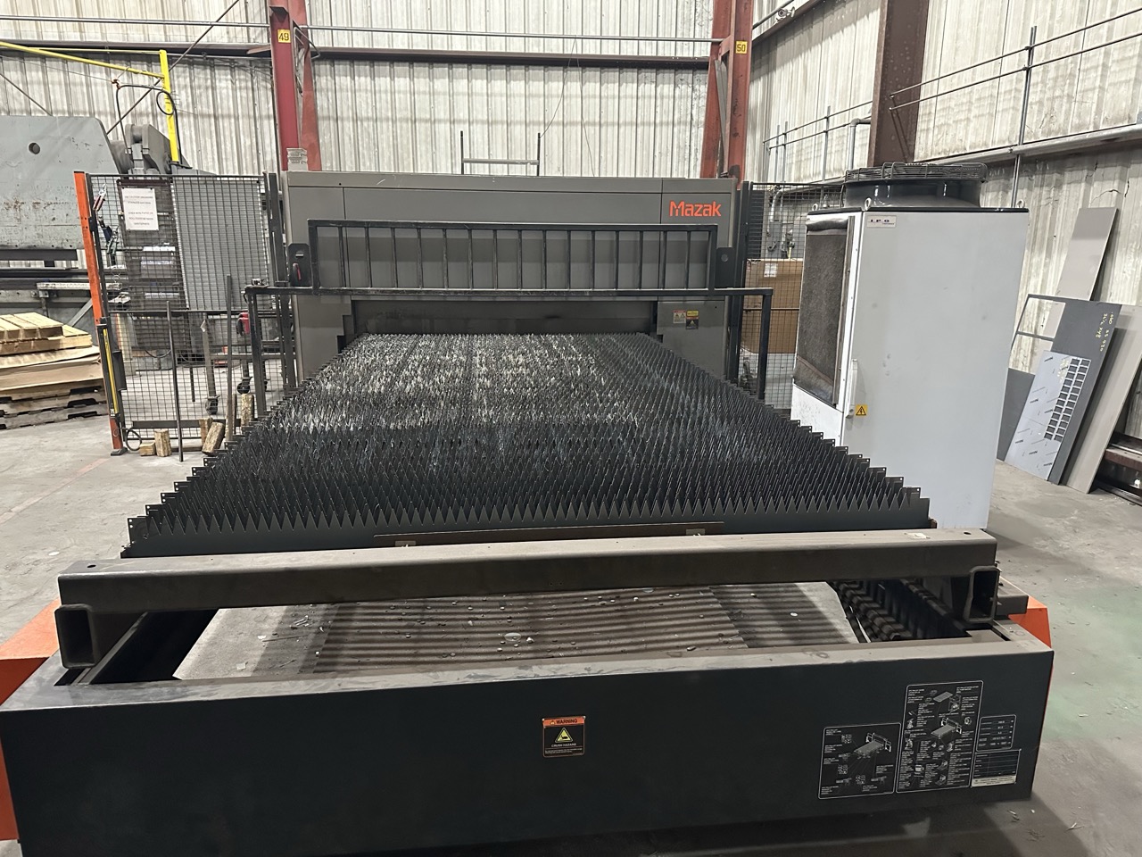 8000 Watt Mazak Optiplex 4020 Fiber Laser III, 2019 - 6.5' x 13' Table - Dust Collector, Shuttle Table, Scrap Conveyor - Image 2
