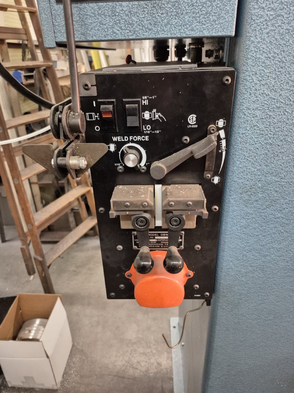 26” x 13” DOALL 2613-v3 VERTICAL BAND SAW-2016 - Image 7