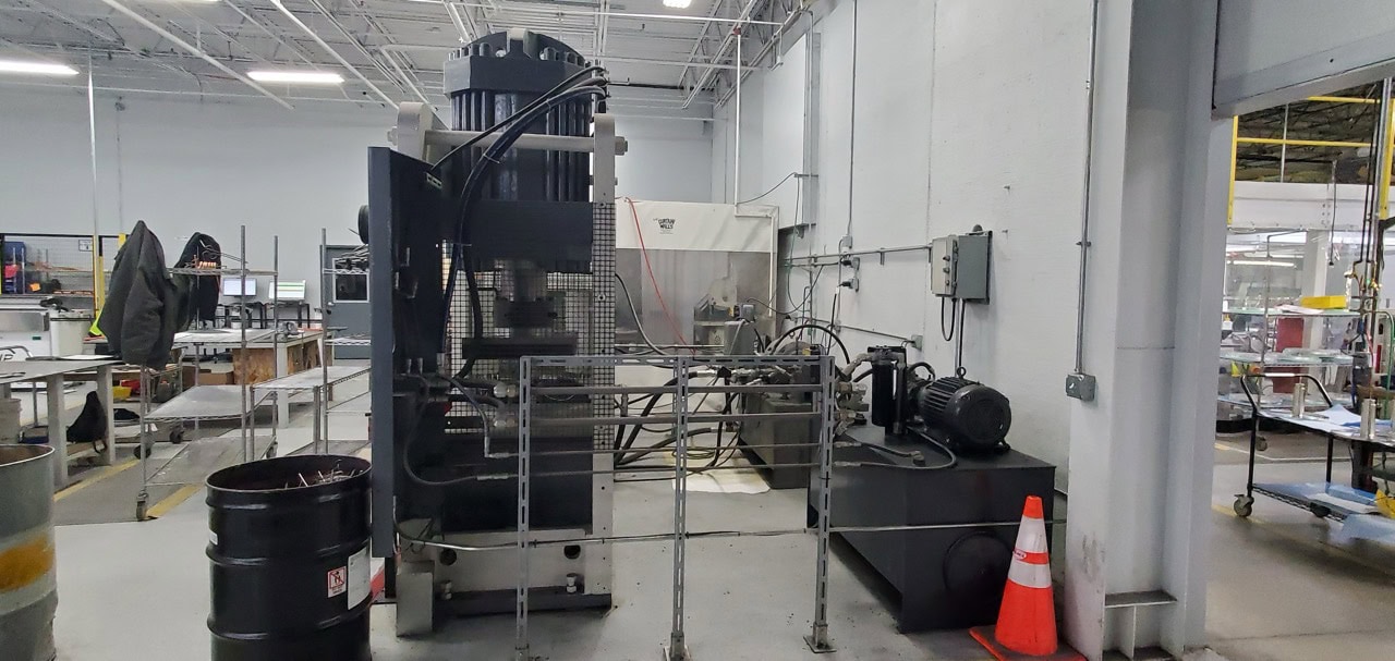 1000 Ton Nordberg Hydraulic Press - Image 4