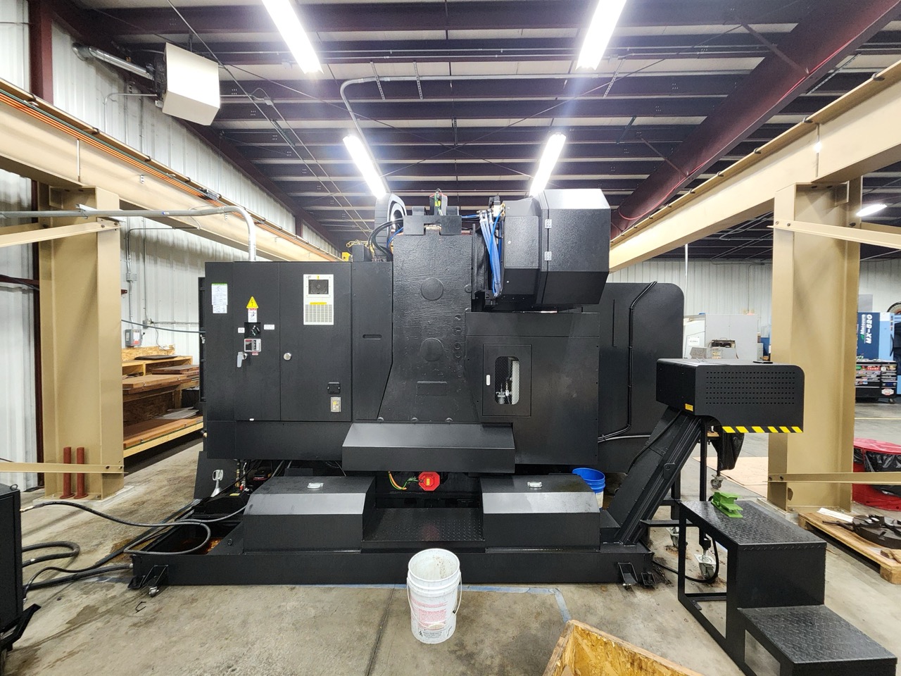 Smart SM2082-50 VMC, 2024 - 6K RPM Gear Driven Spindle, Box Ways, TSC, Chip Conveyor - Image 13