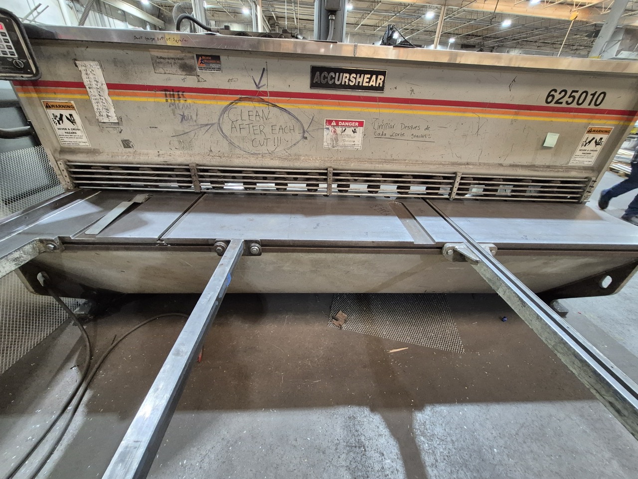 1/4” x 10’ Accurshear 625010 Hydraulic Shear, 1999 - Image 12
