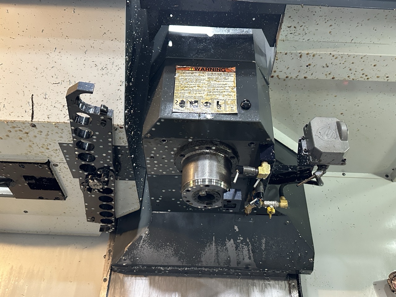 Haas VF-3 CNC VMC, 2011 - WIPS, 40 Station Side-Mount, High-Pressure Coolant - Image 23