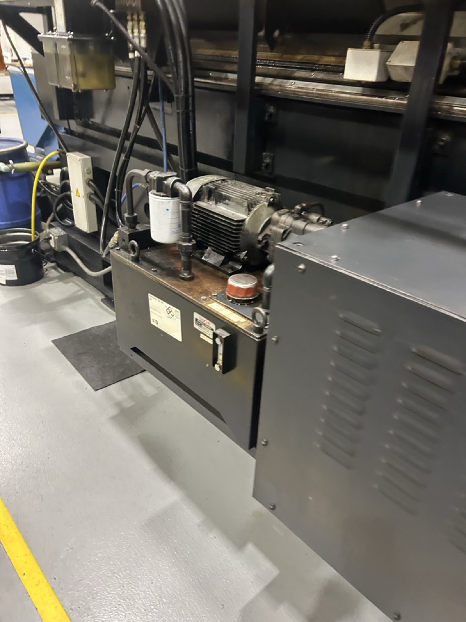 Mazak Slant Turn 50NR CNC Lathe, 2006 - 7.1" Bore, Chip Conveyor - Image 4