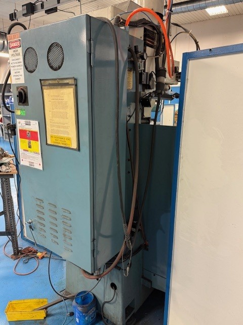 Trak DPM V5 3-Axis CNC Mill, 2005 - 50" X 12", Prototrak VM Control, USB, Coolant - Image 3