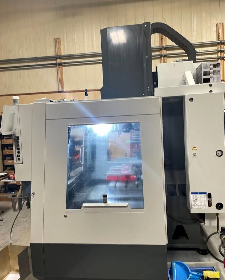 Haas VF-2 VMC, 2022 - WIPS, Rigid Tapping, 12k Spindle, Chip Auger - Image 5