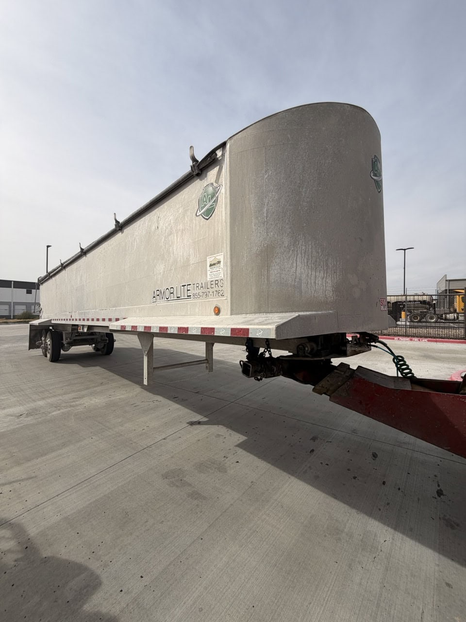 2024 Armor Lite 39' Aluminum End Dump Trailer – Frameless – Air Ride – High Lift Gate – Lightweight Spec - Image 5